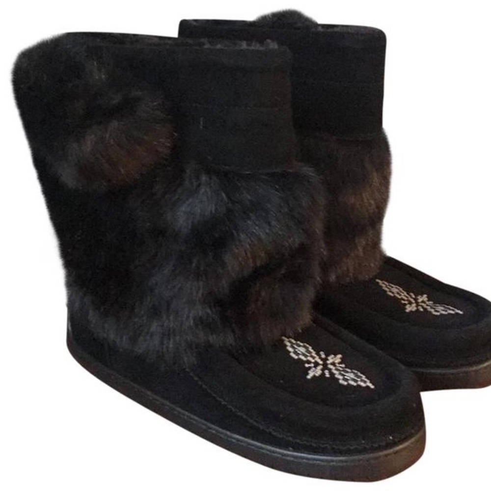 J.Crew Black Manitobah Mukluks Fur Boots Booties